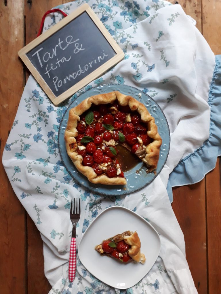 tarte ai pomodorini e feta